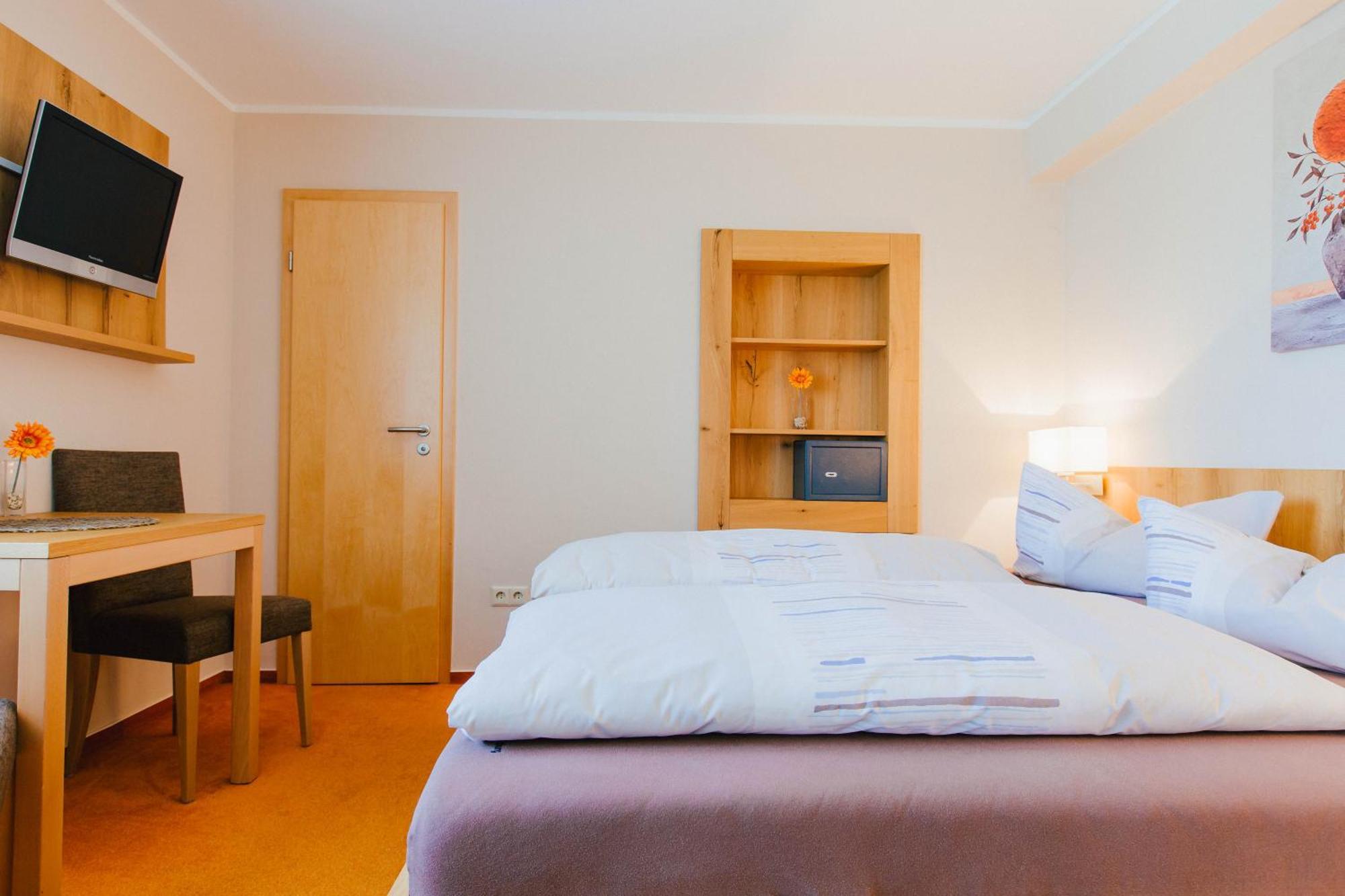 Hotel Fischerhaus Garni 미르스부르크 외부 사진
