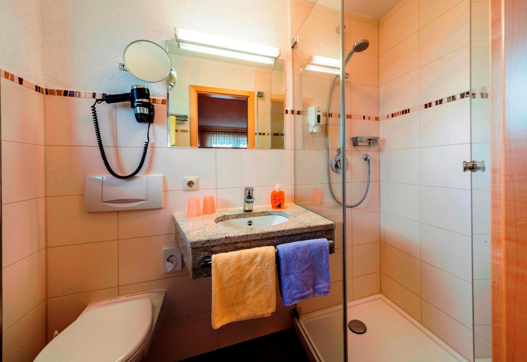 Hotel Fischerhaus Garni 미르스부르크 외부 사진